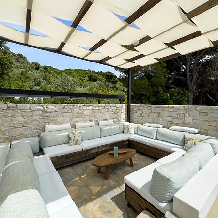 Damari Luxury Retreat Villas Skiathos Willa *