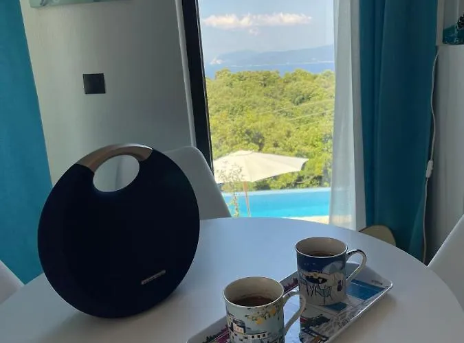 Damari Luxury 3 Bedroom With Private Pool, Skiathos Moni Evaggelistrias