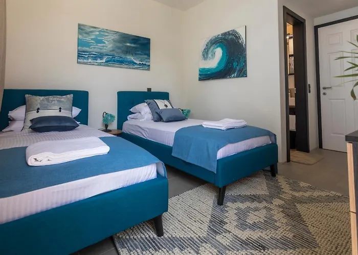 Damari Luxury 3 Bedroom With Private Pool, Skiathos * Moni Evaggelistrias