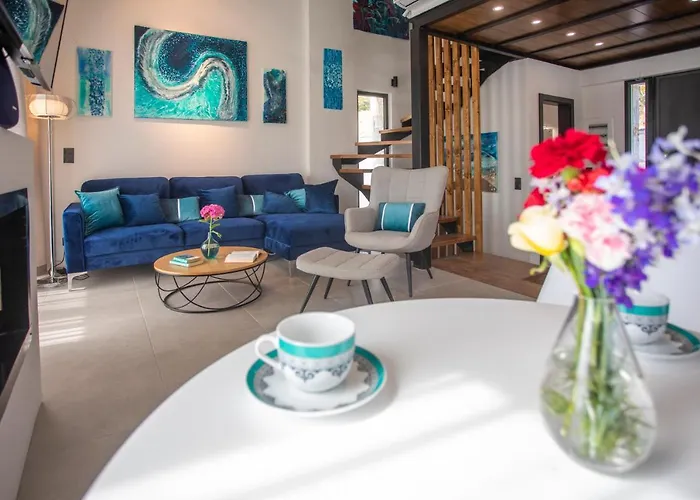 Damari Luxury 3 Bedroom With Private Pool, Skiathos Villa