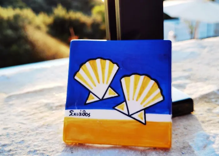 Damari Luxury 3 Bedroom With Private Pool, Skiathos