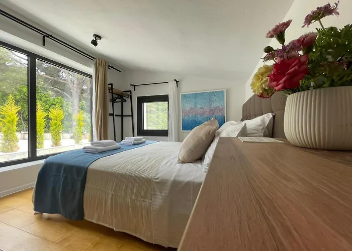 Villa Damari Luxury 3 Bedroom With Private Pool, Skiathos *