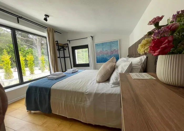 Damari Luxury 3 Bedroom With Private Pool, Skiathos * Moni Evaggelistrias