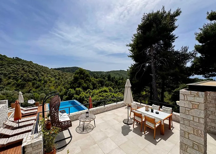 Damari Luxury 3 Bedroom With Private Pool, Skiathos *