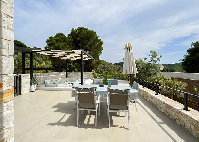 Damari Luxury 3 Bedroom With Private Pool, Skiathos * Moni Evaggelistrias