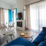 Damari Luxury 3 Bedroom With Private Pool, Skiathos Vilă *