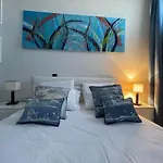 Damari Luxury 3 Bedroom With Private Pool, Skiathos