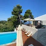 Damari Luxury 3 Bedroom With Private Pool, Skiathos * Moni Evaggelistrias
