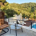 Damari Luxury 3 Bedroom With Private Pool, Skiathos Villa