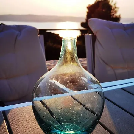 Villa Damari Luxury 3 Bedroom With Private Pool, Skiathos