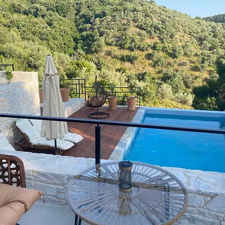 Damari Luxury 3 Bedroom With Private Pool, Skiathos Moni Evaggelistrias
