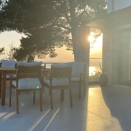 别墅 Damari Luxury 3 Bedroom With Private Pool, Skiathos