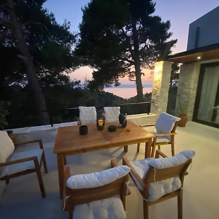 Damari Luxury Retreat Villas Skiathos Villa Moni Evaggelistrias
