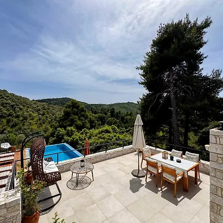 Damari Luxury 3 Bedroom With Private Pool, Skiathos *