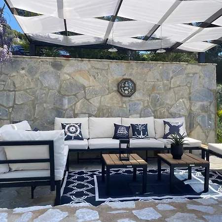 Damari Luxury 3 Bedroom With Private Pool, Skiathos Villa