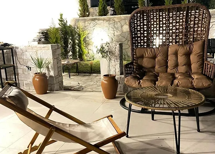 Damari Luxury 3 Bedroom With Private Pool, Skiathos *