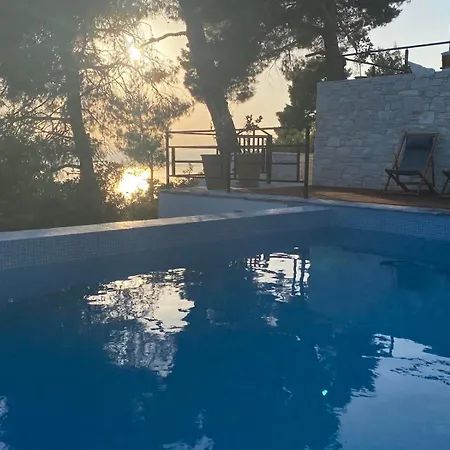 Damari Luxury 3 Bedroom With Private Pool, Skiathos * Moni Evaggelistrias