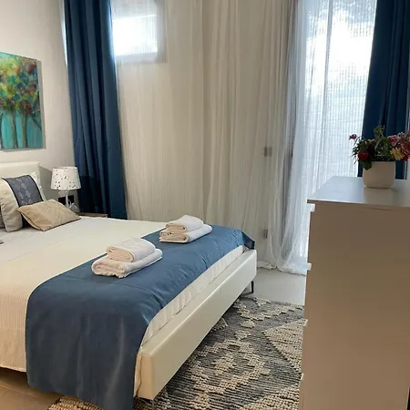 Damari Luxury 3 Bedroom With Private Pool, Skiathos