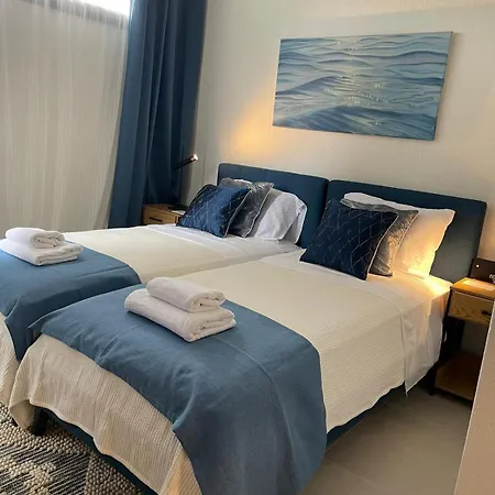 Damari Luxury 3 Bedroom With Private Pool, Skiathos فيلة