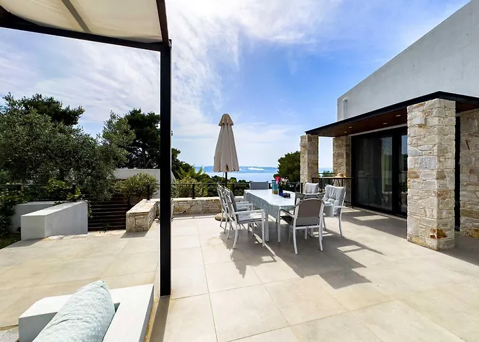 빌라 Damari Luxury 3 Bedroom With Private Pool, Skiathos *